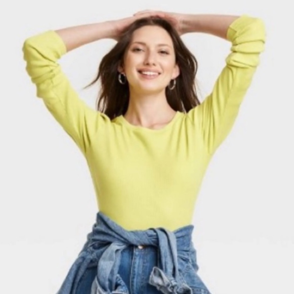 Universal Threads Neon Yellow Sweater Size XL NWT